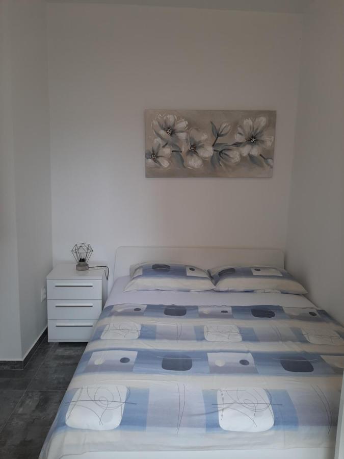 Cvita Apartment Vodice Buitenkant foto